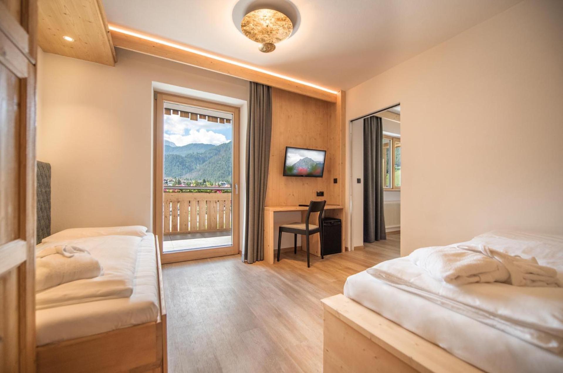 Hotel Condor San Vigilio Di Marebbe Camera foto